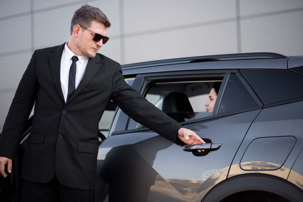 Rent a Car with Driver in Abu Dhabi Chauffeur Services